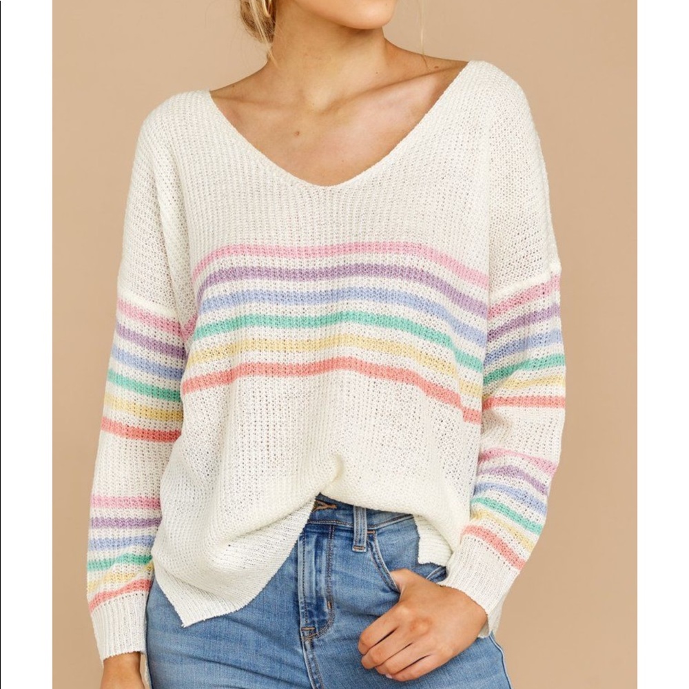 Rainbow Sweater NWT 🌈🌈🌈